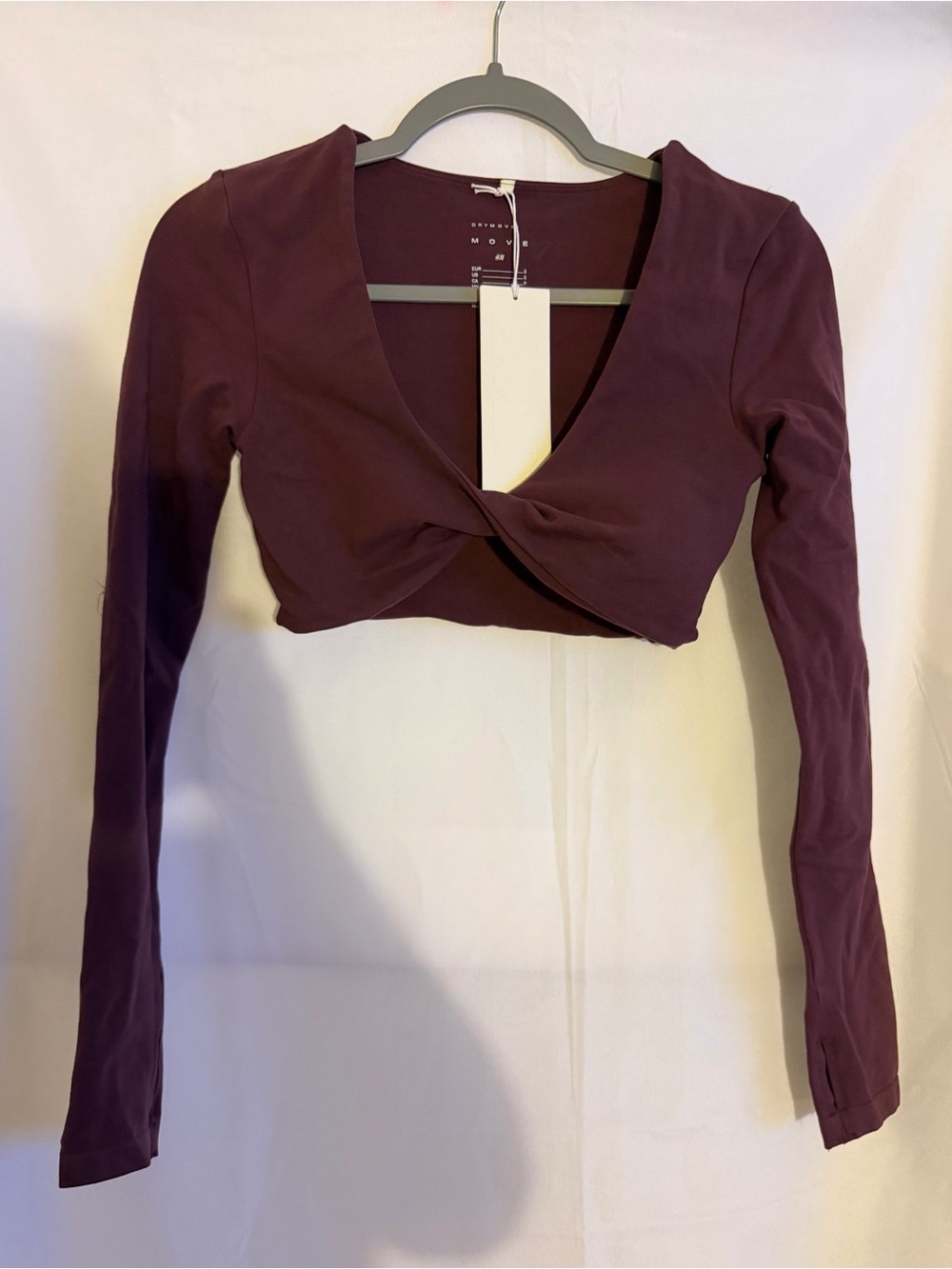 H&M Plum MOVE Twist-Front Long Sleeve Crop Top